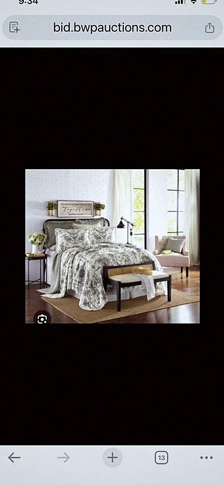 Black And White Toile Queen Bedspread - no shams