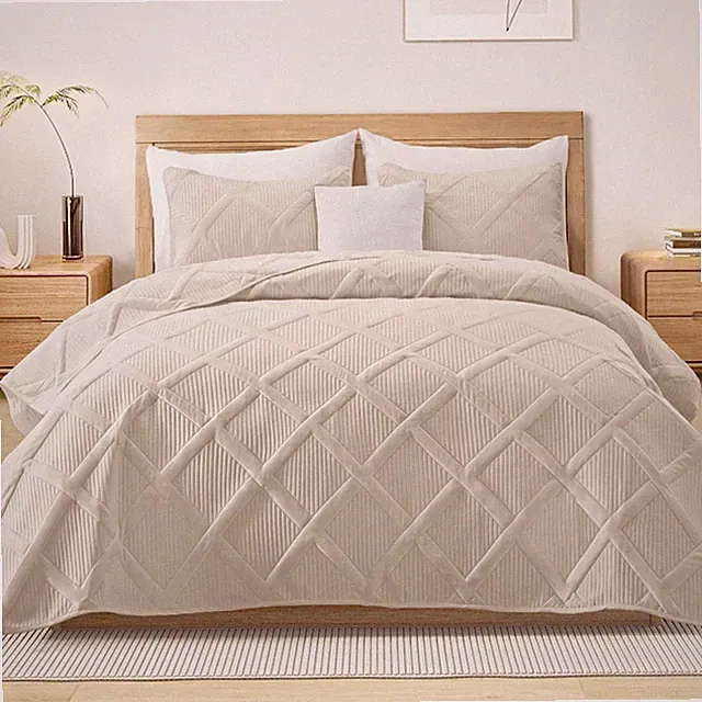 Exclusivo Mezcla Quilts Queen Size - Brich Beige Quilt Set Bedspread with 2 Pill