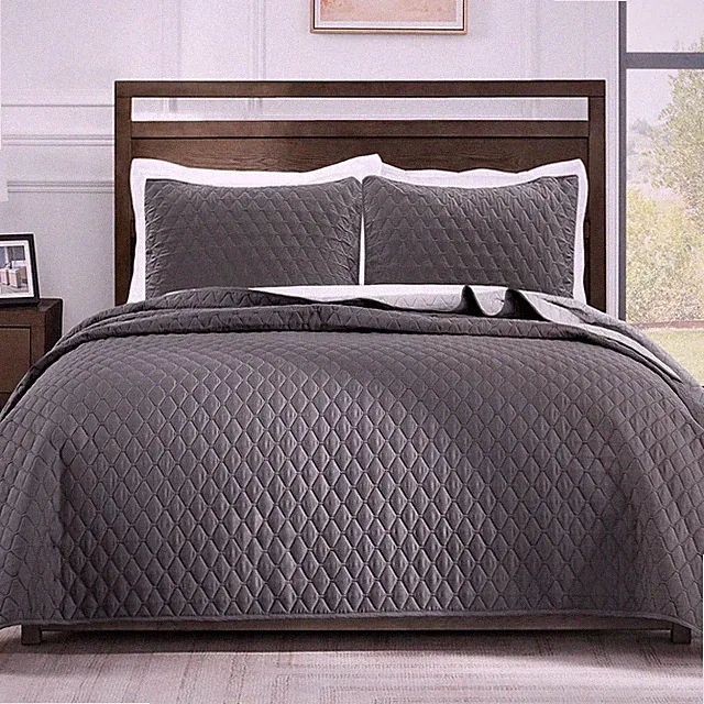 Reversible King Size Quilt Bedding Set with Pillow Shams, Lightweight Quilts Kin