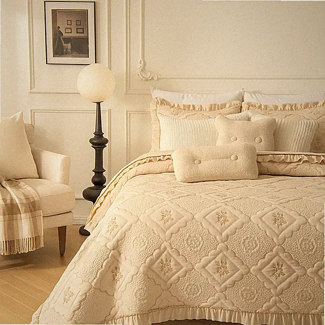 Soft Ruffled Quilt Set Vintage Floral Shabby Chic Bedding All Season Bedspread