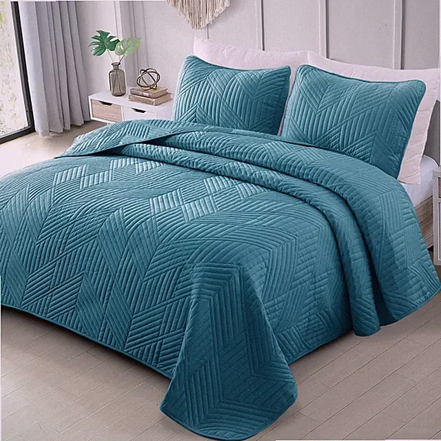 Ultrasonic King Quilt Bedding Set, Lightweight Teal Bedspreads Soft Modern Ge...